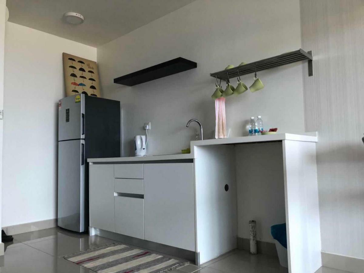 Vivian'S Studio Trefoil Setia Alam Shah Alam Eksteriør bilde