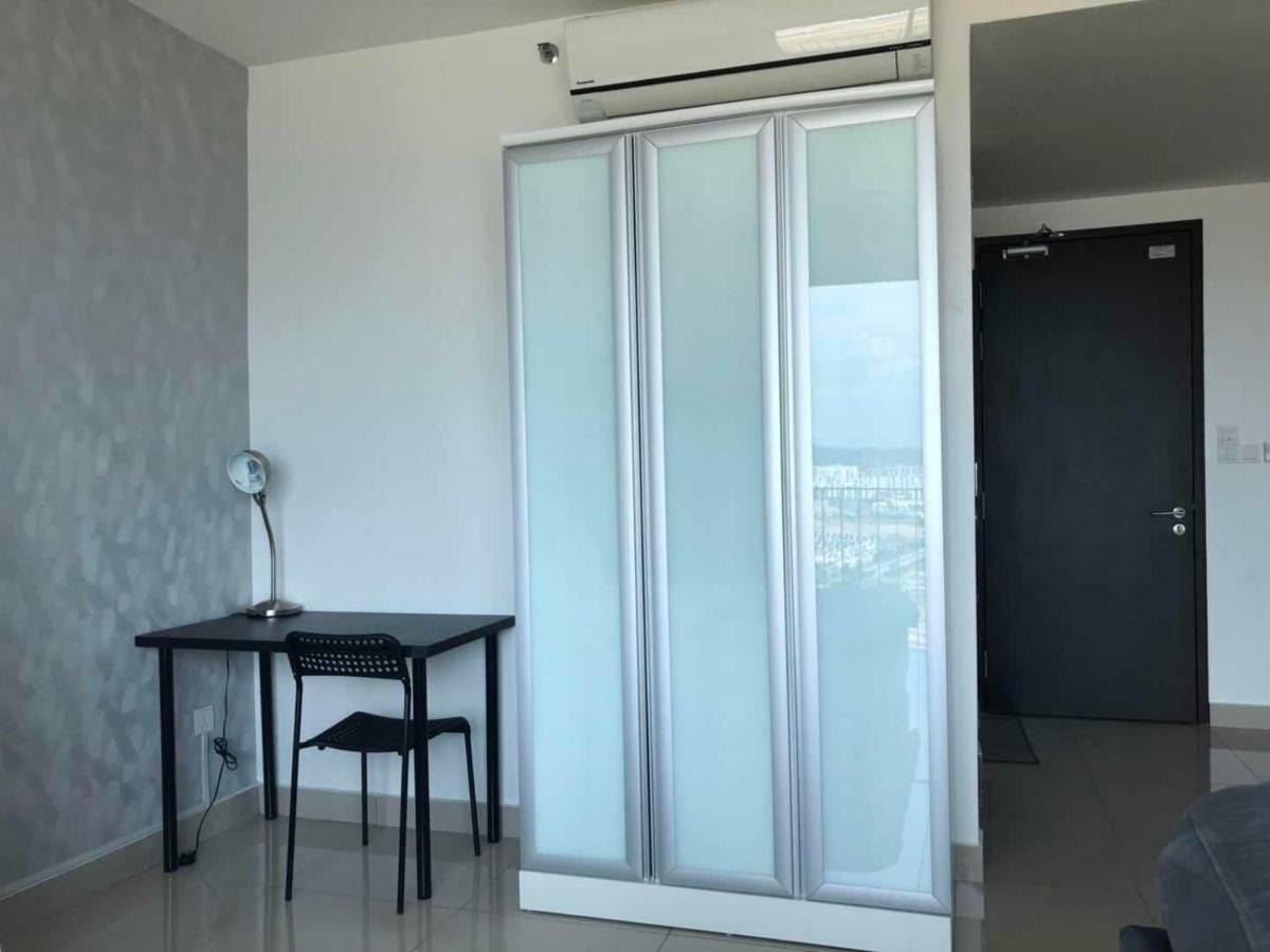 Vivian'S Studio Trefoil Setia Alam Shah Alam Eksteriør bilde